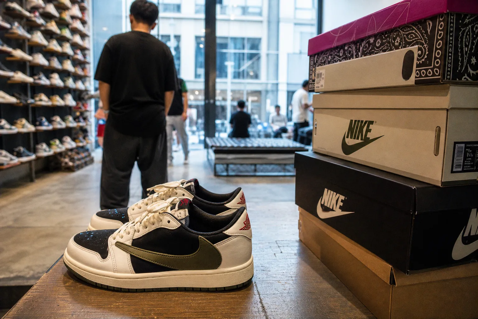 Reject Travis Scott Nike drops: compare crashing resale data